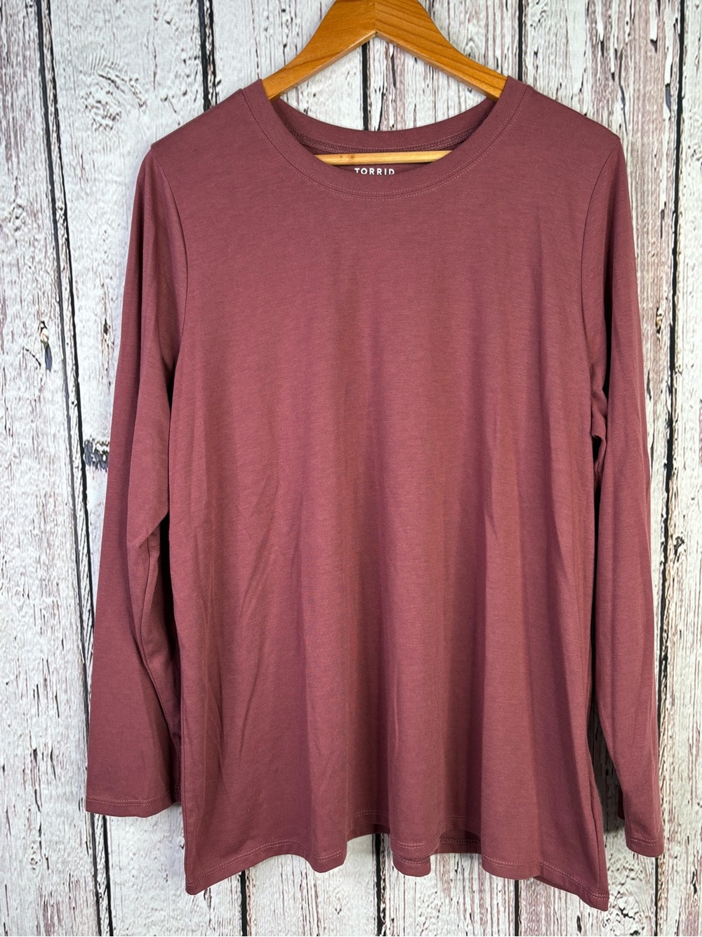 🏷️NWT Torrid Classic Fit Jersey Crew Neck Long Sleeve Tee Plus Size 2X (18-20)